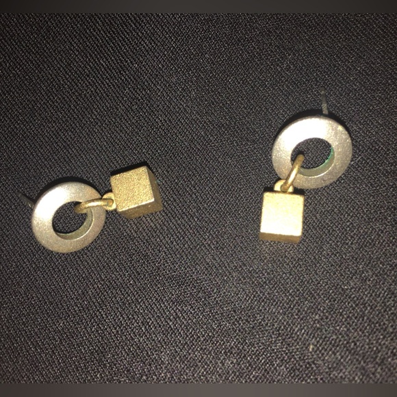 Pierced Earrings - Picture 2 of 3